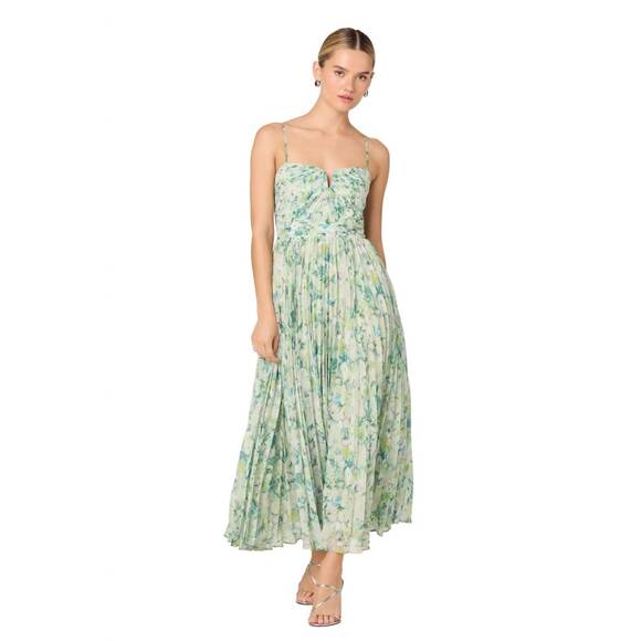 ASTR Dresses & Skirts - NEW ASTR bayley maxi dress in green